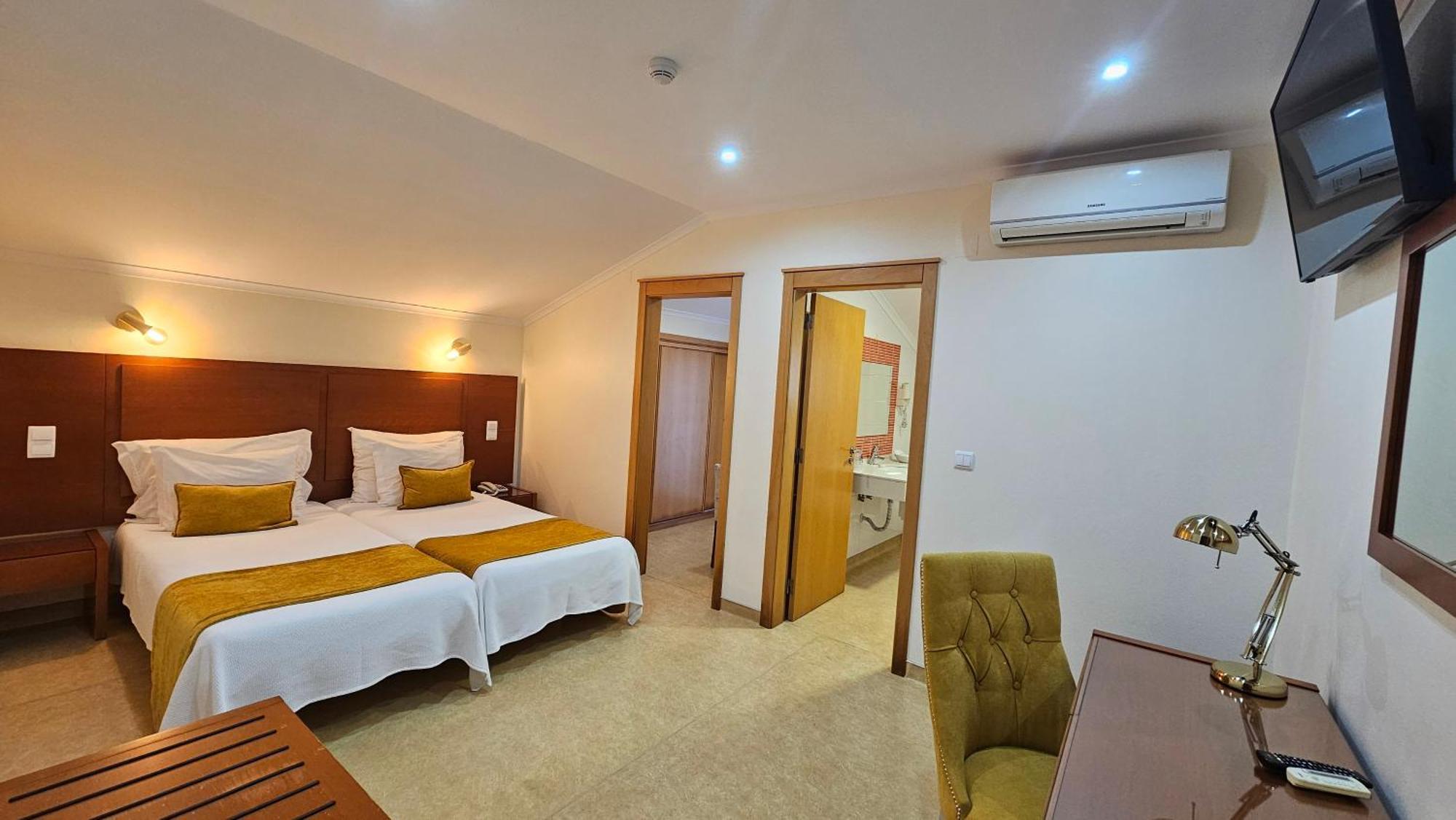 Hospedaria Recomecar Torres Vedras Luaran gambar